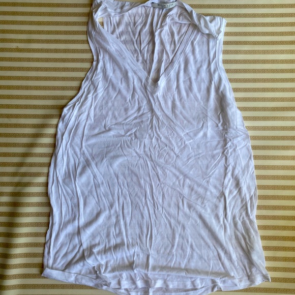 Bella luxx Los Angeles white tank - Picture 2 of 4